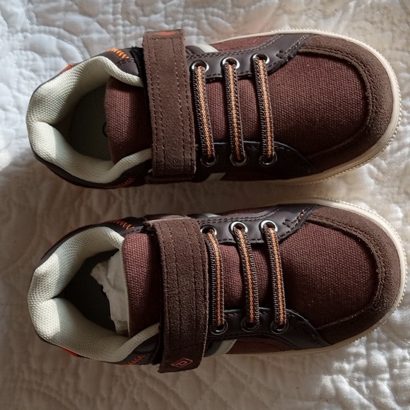 NEW DreamPairs Brown/Orange Shoes for Kids size 10 - Picture 4 of 8